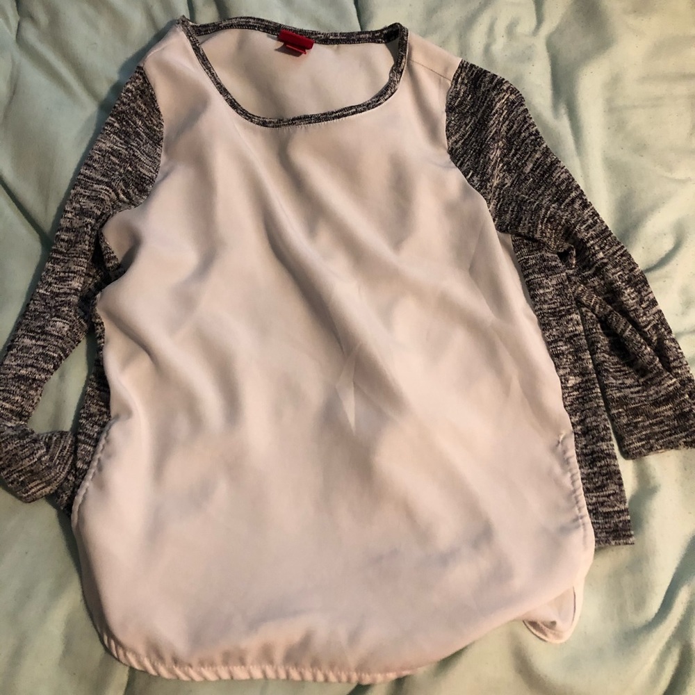 buckle black & white blouse